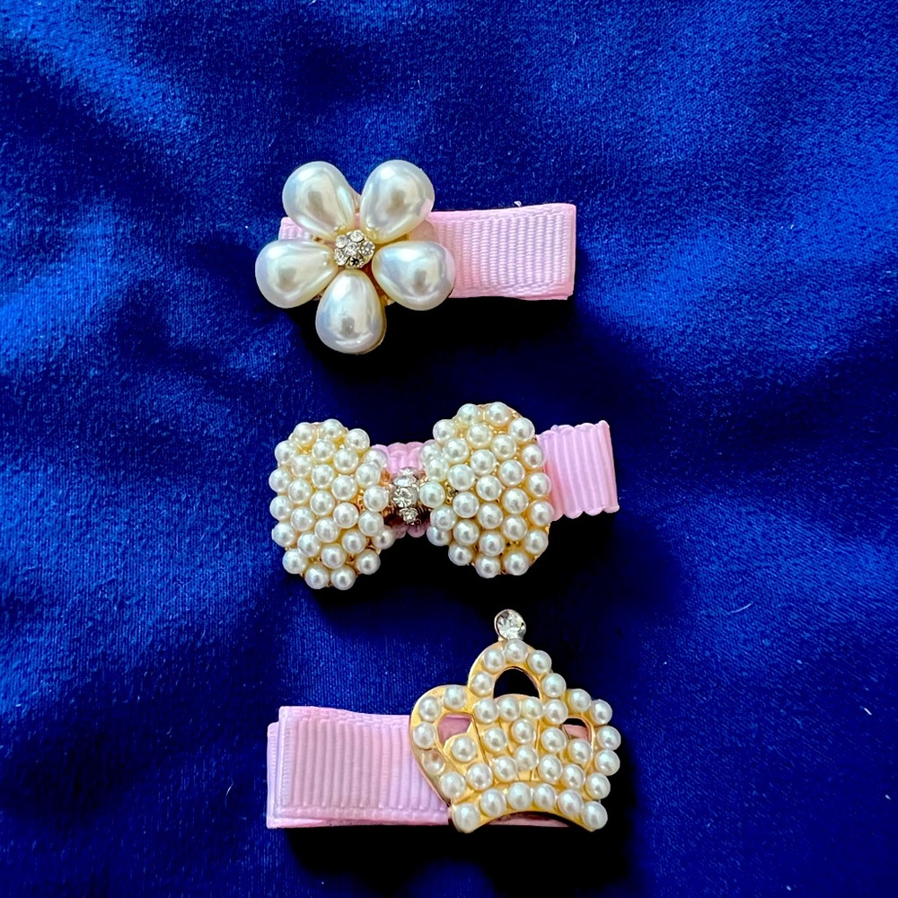 Accessory for newborns.